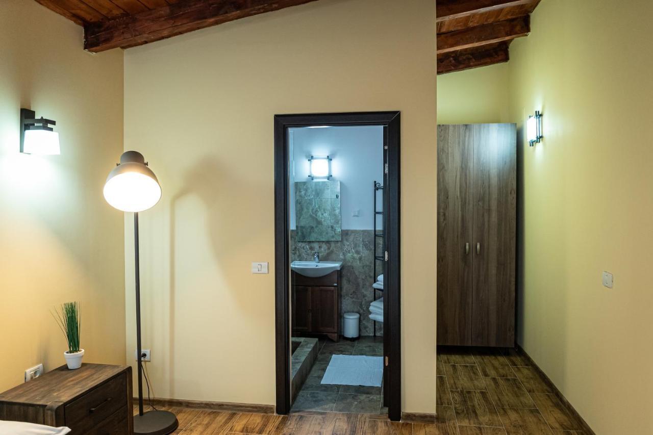 Villa Wild Petroşani Esterno foto
